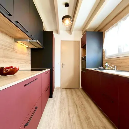 La Paillotte, Jardin & Wifi Holiday home