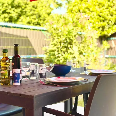 La Paillotte, Jardin & Wifi * Royan
