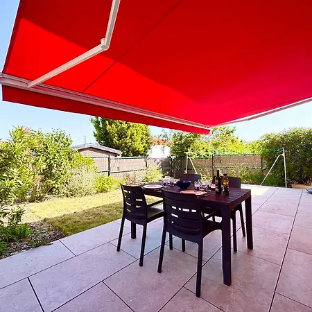 La Paillotte, Jardin & Wifi Holiday home *
