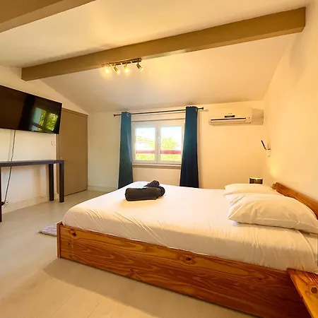 Holiday home La Paillotte, Jardin & Wifi *